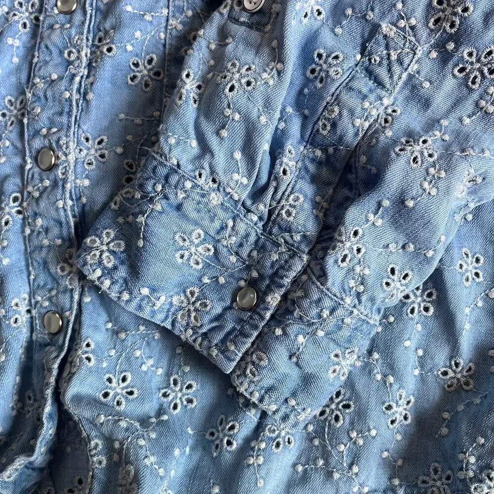 Guess chambray eyelet